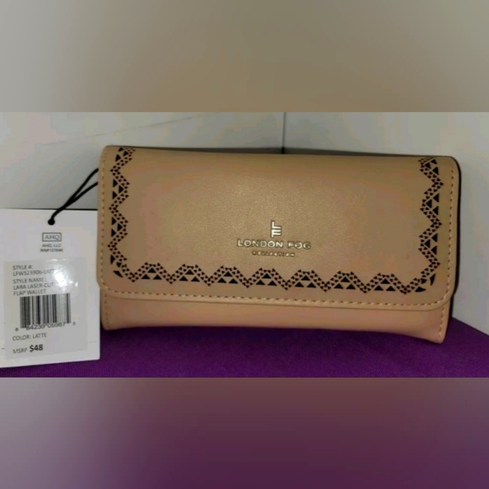 woman's compact id wallet  credit Holder London fog gray Rfid  blocking